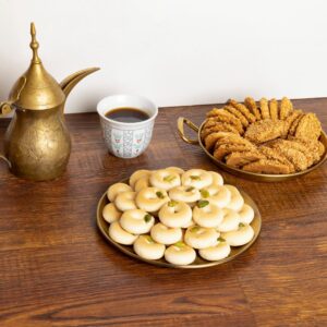 غريبة